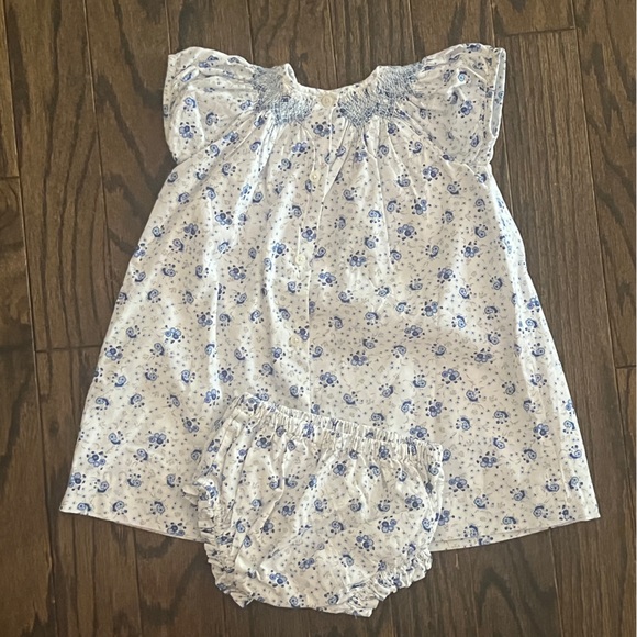 Blue Floral Smocked Dress & Bloomer Set Size 2 - Picture 2 of 4